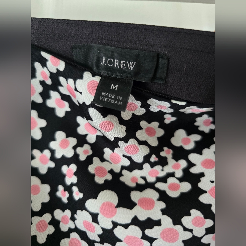Jcrew floral skirt in size M - Picture 3 of 3